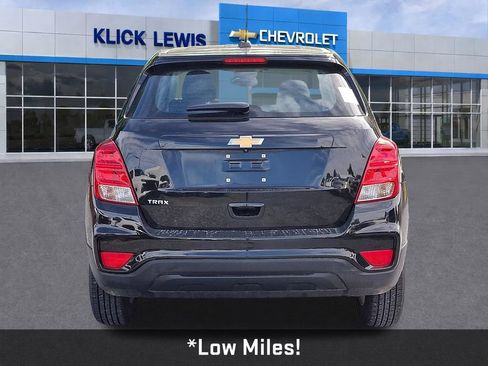 Used 2019 Chevrolet Trax LS FWD image 7