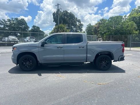 Used 2024 Chevrolet Silverado 1500 Custom RWD image 2