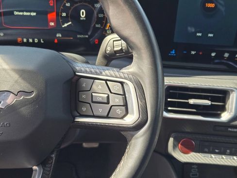 Used 2025 Ford Mustang Premium RWD image 35