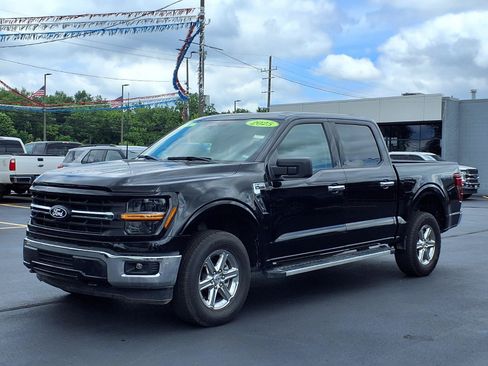 Used 2025 Ford F150 XLT w/ Equipment Group 301A Standard AWD/4WD image 1