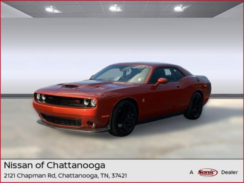 Used 2023 Dodge Challenger R/T Scat Pack RWD image 1