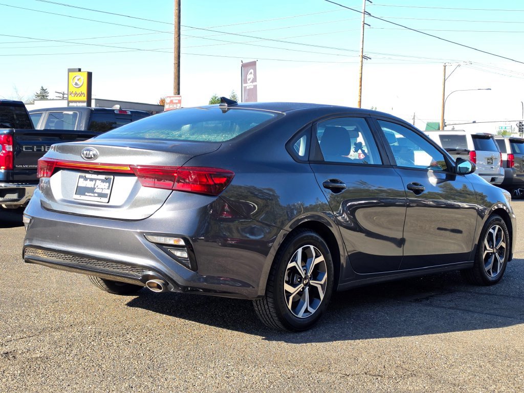 Used 2021 Kia Forte LXS FWD image 6
