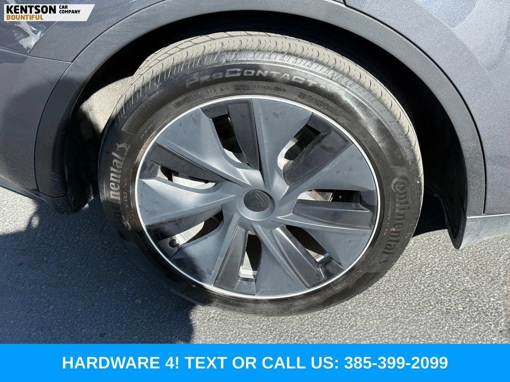 Used 2023 Tesla Model Y Long Range AWD/4WD image 13