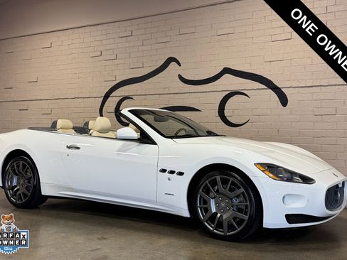 Used 2011 Maserati GranTurismo Convertible RWD image 1