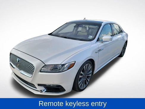 Used 2017 Lincoln Continental Reserve w/ Technology Package FWD image 4