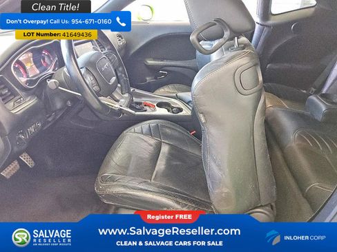 Used 2015 Dodge Challenger SRT Hellcat RWD image 9