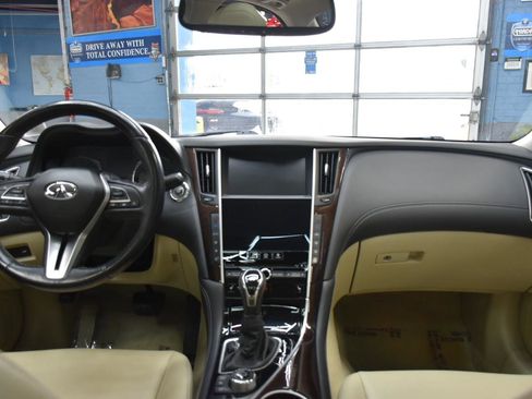 Used 2019 INFINITI Q50 Luxe w/ Essential Package (3.0T Luxe) image 25