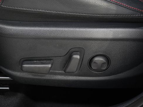 Used 2024 Kia Soul GT-Line w/ GT-Line Technology Package FWD image 23