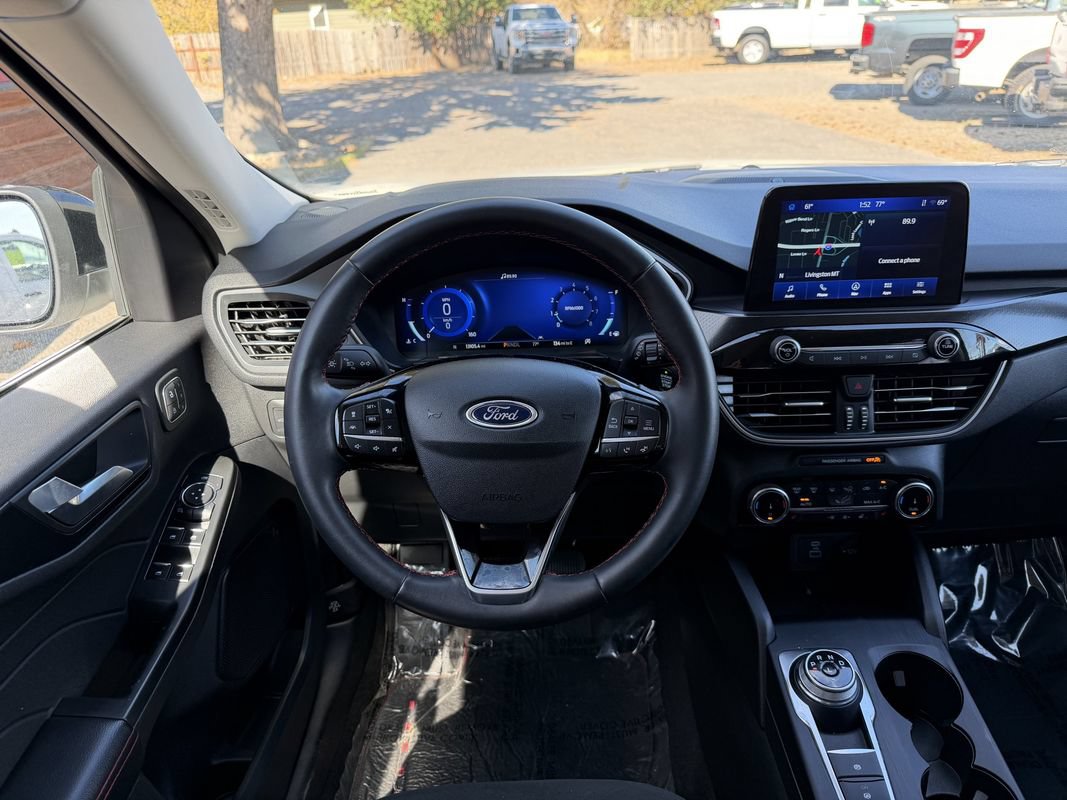 Used 2022 Ford Escape SEL w/ Technology Package AWD/4WD image 10