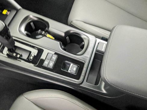 New 2026 Subaru Outback Limited image 18