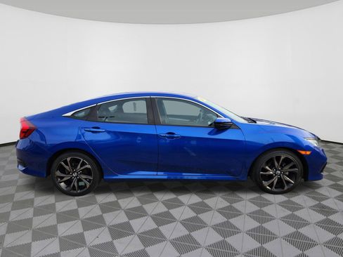 Used 2019 Honda Civic Sport image 6