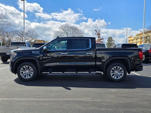 New 2026 GMC Sierra 1500 Denali AWD/4WD image 7