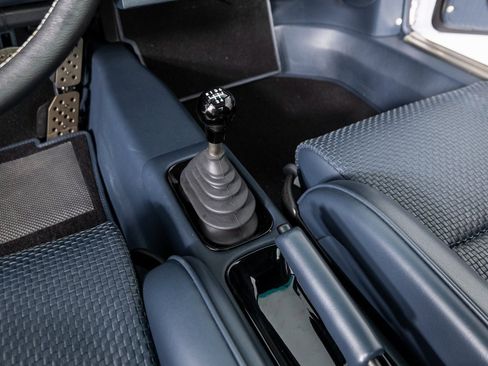 Used 1991 Porsche 911 Carrera image 53