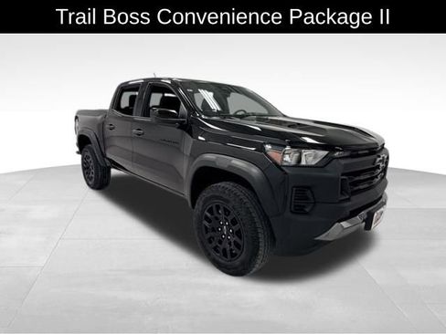 Certified 2023 Chevrolet Colorado Trail Boss w/ Technology Package image 8