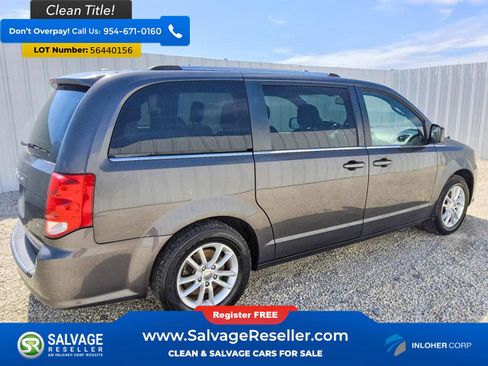 Used 2020 Dodge Grand Caravan SXT FWD image 4