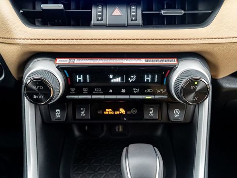 New 2025 Toyota RAV4 XLE Premium image 28