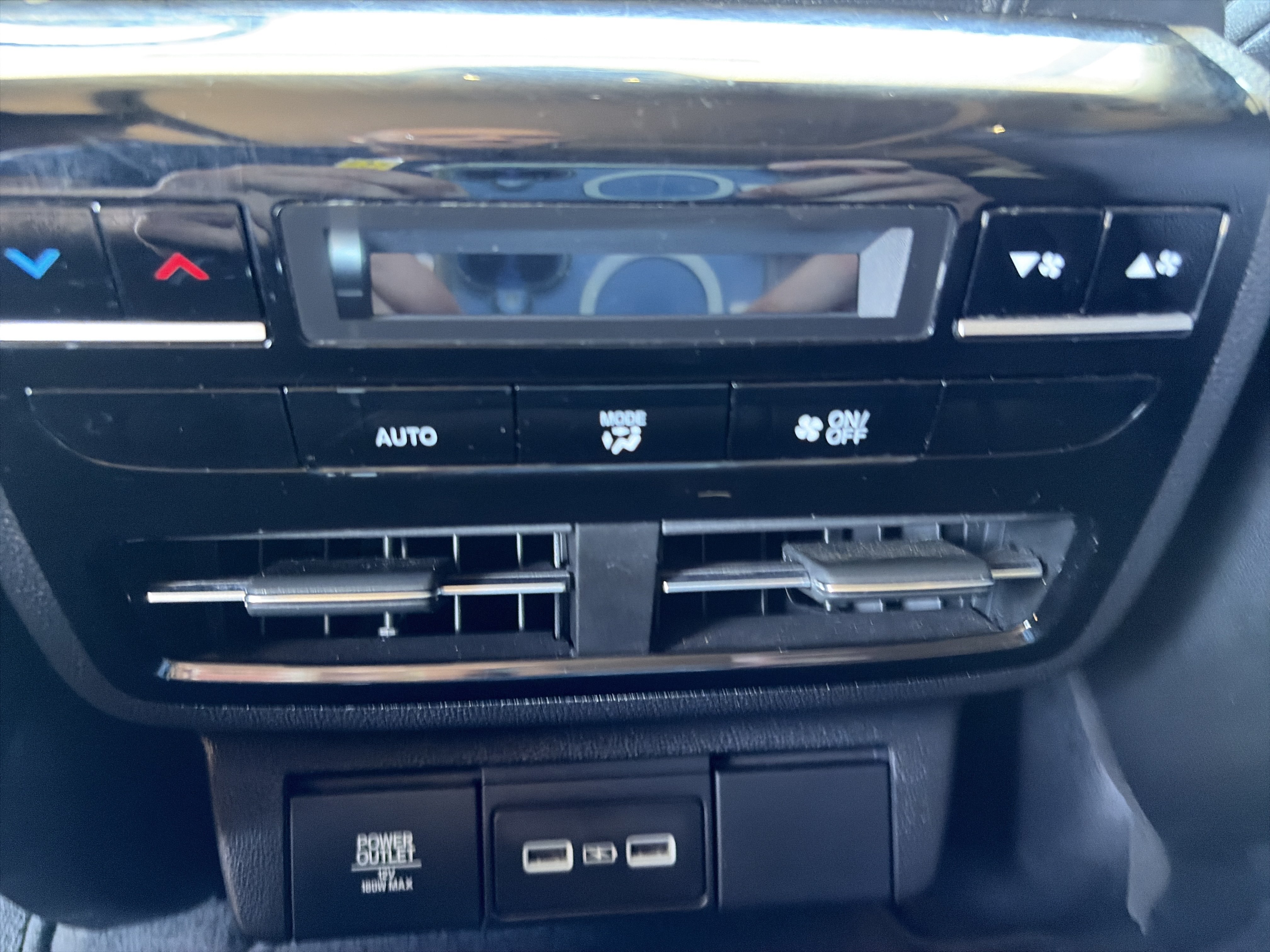 Used 2023 Acura MDX FWD image 15
