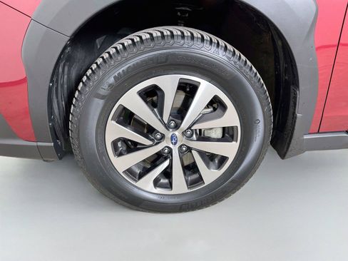 Used 2025 Subaru Outback Premium AWD/4WD image 30