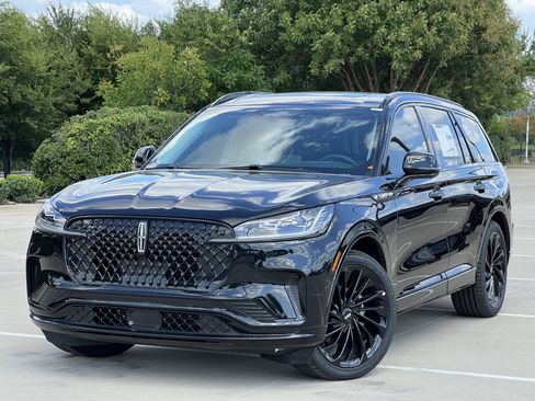 New 2025 Lincoln Aviator Reserve w/ Equipment Group 201A image 2