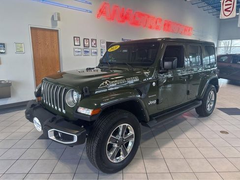 Used 2021 Jeep Wrangler Unlimited Sahara w/ Uconnect 4C Nav & Sound Group image 7