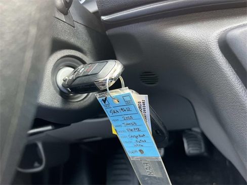 New 2025 Ford Transit 250 148 Medium Roof image 32