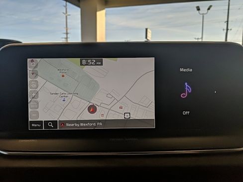 Used 2022 Kia Telluride SX w/ SX Prestige Package image 23