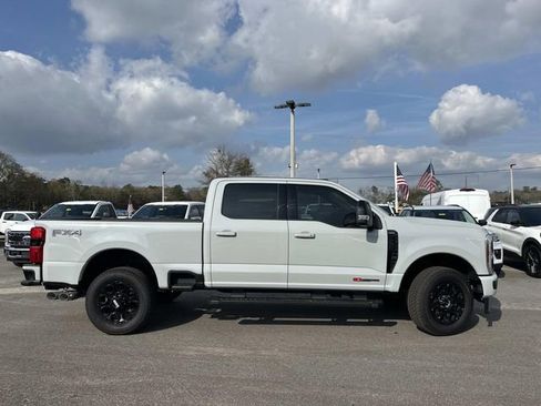 New 2026 Ford F250 Lariat w/ Black Appearance Package image 5