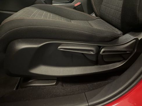 Certified 2024 Honda HR-V Sport image 12