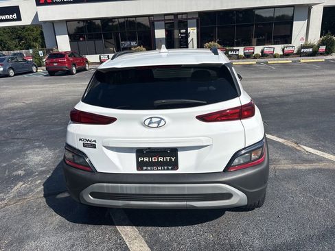 Used 2023 Hyundai Kona SEL w/ Cargo Package FWD image 6