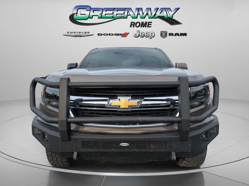 Used 2017 Chevrolet Colorado W/T w/ WT Convenience Package AWD/4WD image 3