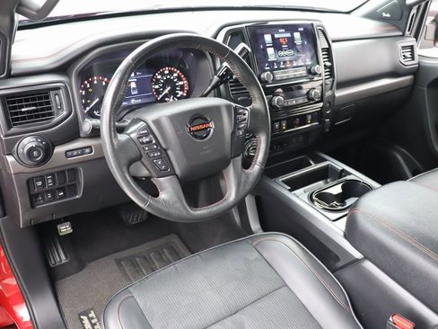 Used 2020 Nissan Titan PRO-4X w/ Pro-4x Utility Package image 15