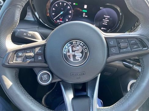 Used 2024 Alfa Romeo Tonale Ti AWD/4WD image 14