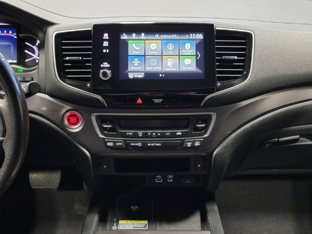 Certified 2025 Honda Passport EX-L image 19