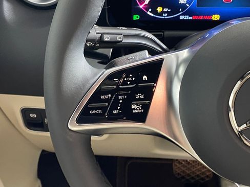 Used 2026 Mercedes-Benz GLA 250 4MATIC image 15