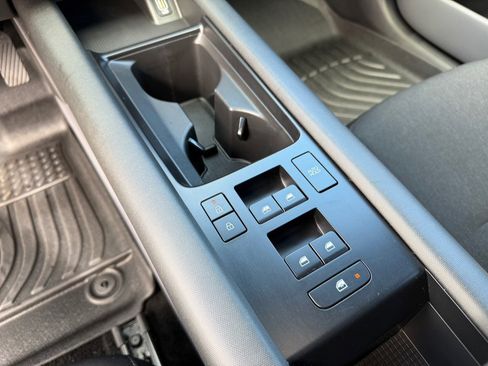 Used 2024 Hyundai Ioniq 6 SE image 28