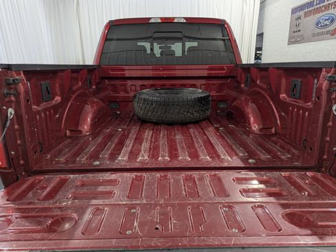 Used 2017 Ford F150 XLT w/ Equipment Group 302A Luxury image 12