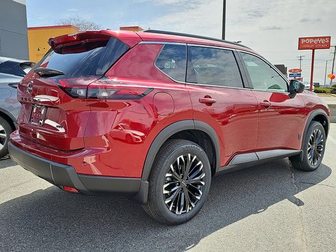 New 2026 Nissan Rogue SV AWD/4WD image 4