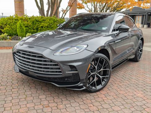 Used 2024 Aston Martin DBX 707 image 52
