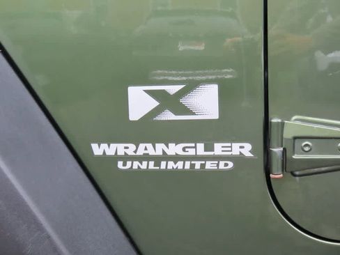 Used 2009 Jeep Wrangler X image 7