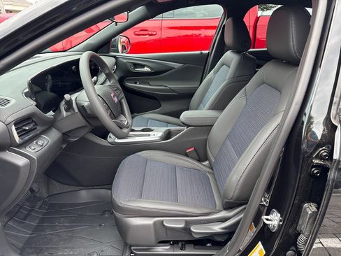 New 2026 Buick Envista Preferred w/ Convenience I Package FWD image 10