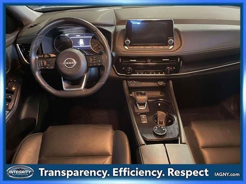 Used 2023 Nissan Rogue SL AWD/4WD image 15