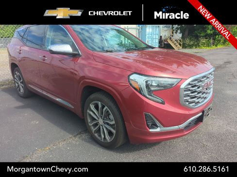 Used 2019 GMC Terrain Denali w/ Advanced Safety Package AWD/4WD image 1