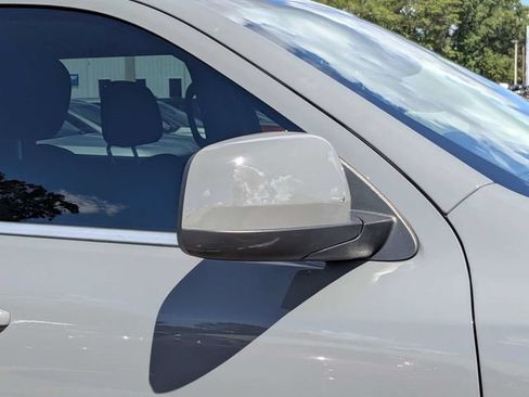 Used 2021 Dodge Durango SXT RWD image 12