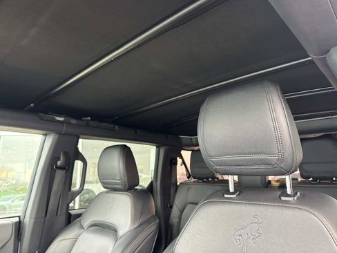 Used 2021 Ford Bronco Badlands image 18