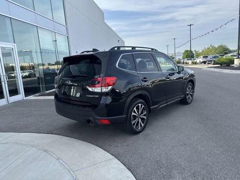 Certified 2023 Subaru Forester Limited AWD/4WD image 5
