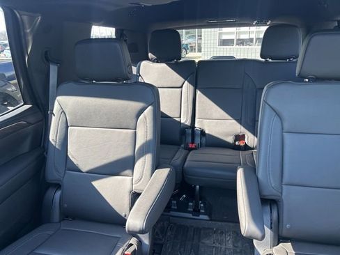 Used 2023 Chevrolet Tahoe LT w/ LT Signature Plus Package image 45