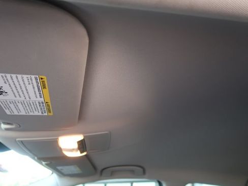 Used 2020 Nissan Altima 2.5 SR FWD image 15