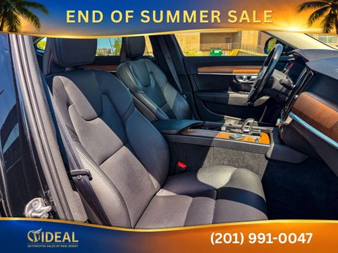 Used 2022 Volvo S90 B6 Momentum AWD/4WD image 22