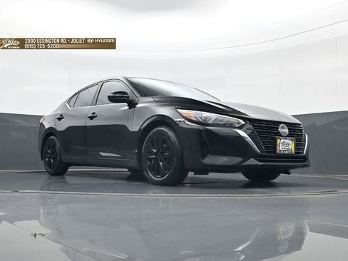 Used 2024 Nissan Sentra S FWD image 23