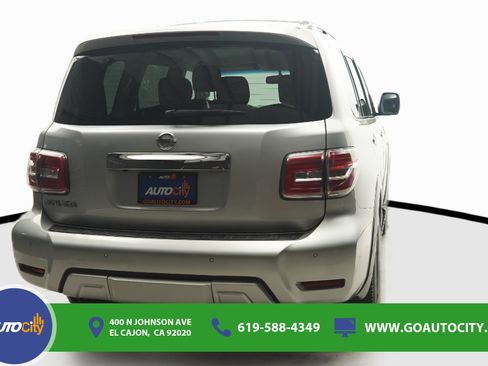 Used 2017 Nissan Armada SV w/ Driver Package RWD image 10